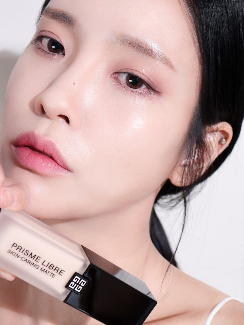 GIVENCHY Prisme Libre Skin Caring Matte Foundation 5ml #1-N95, GIVENCHY ,GIVENCHY รองพื้น Prisme Libre Skin-Caring Matte  ,GIVENCHY Prisme Libre Skin Caring Matte Foundation , GIVENCHY ราคา , GIVENCHY รีวิว ,GIVENCHY 